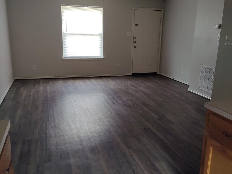 2nd image of 2307 Dora Jeanne APT D