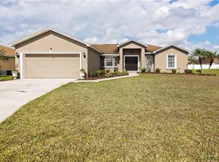 2852 Stonewood Cir, Lakeland, FL 33810