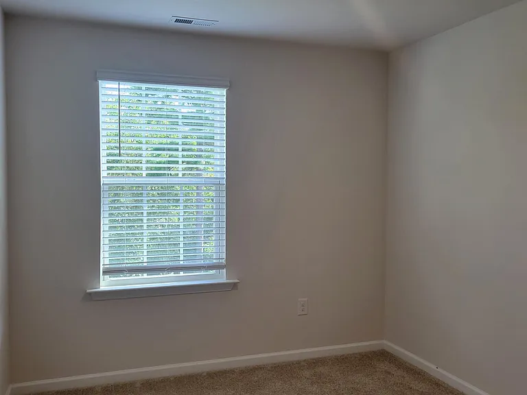 2709 Gracie Ln — Photo 27