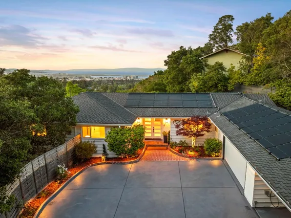 2620 Summit Dr, Burlingame, CA 94010