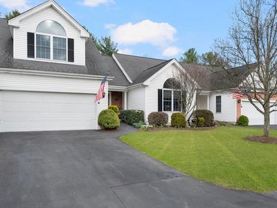 27 Nature View Dr, Uxbridge, MA, 01569