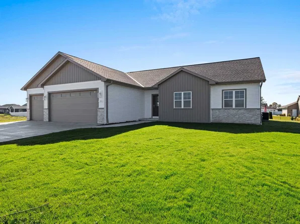 373 Brookline Ave, De Pere, WI 54115