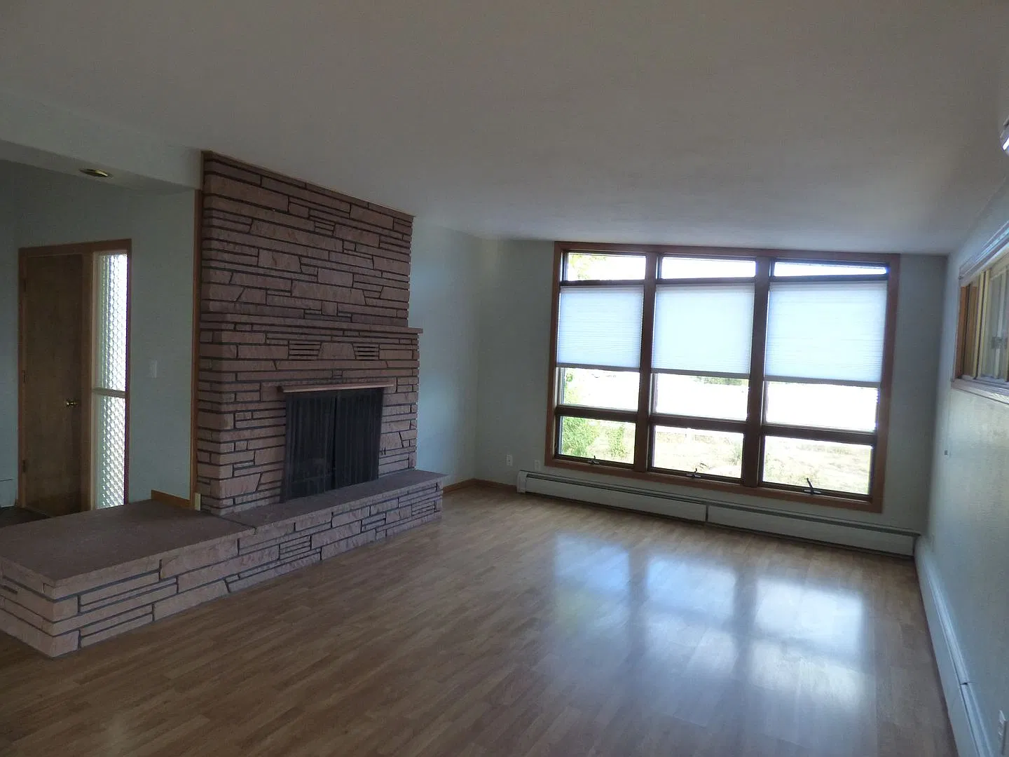 Beautiful Home North of Longmont — Photo 4