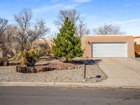 10225 Keeping Dr NW, Albuquerque, NM 87114