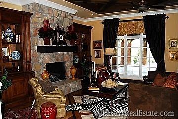 4th image of 4403 Marymont Springs Blvd