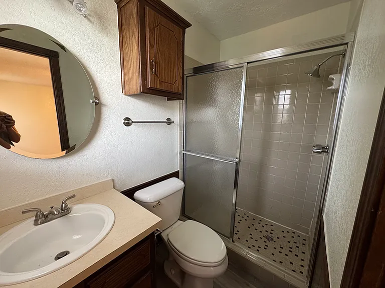 8413 Woodfield St — Photo 7