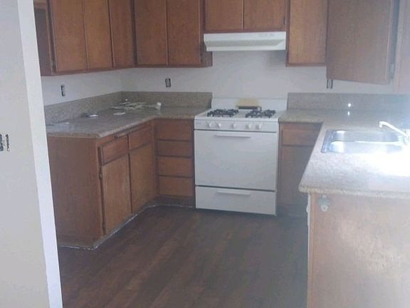 3rd image of 730 N Turner Ave #1