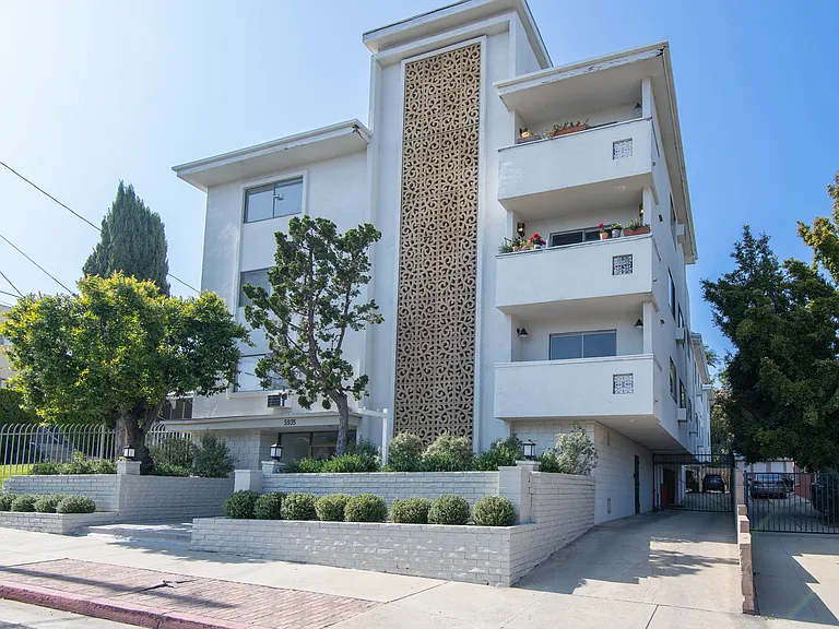 5935 Chula Vista Way #PENTHOUSE — Photo 25