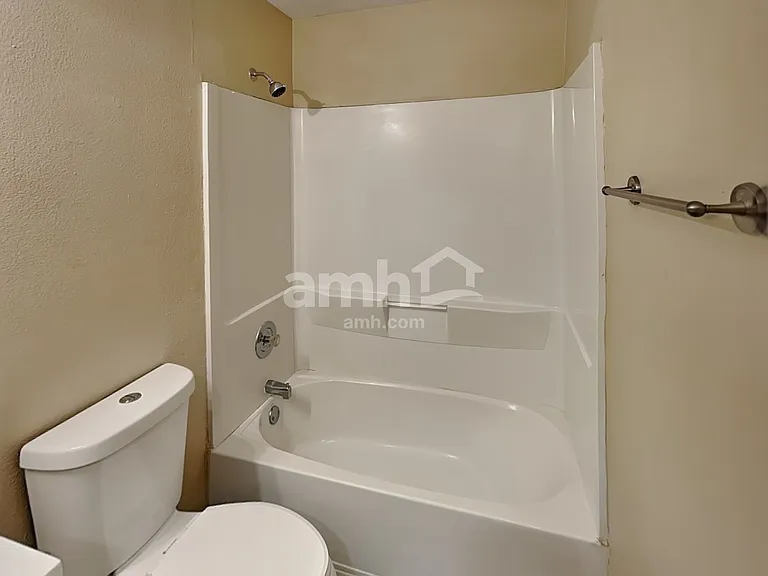15243 Kamary Ln — Photo 15