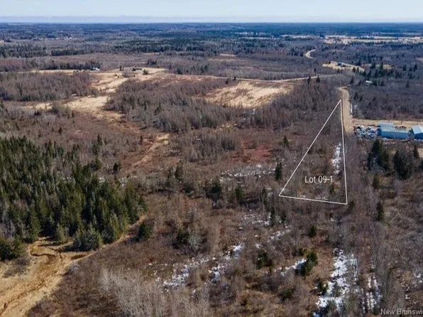 1 John A Trenholm Rd #9, Botsford, NB E4M 2R6