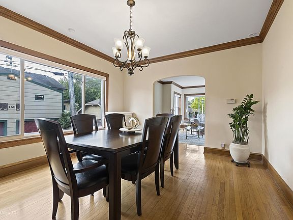 5th image of 1212 N Lombard Ave