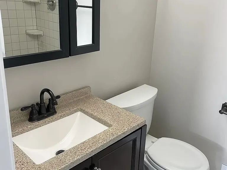 2788 Bingham Dr — Photo 17