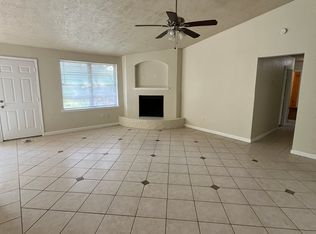 11402 Olivewood Dr, Houston, TX 77089