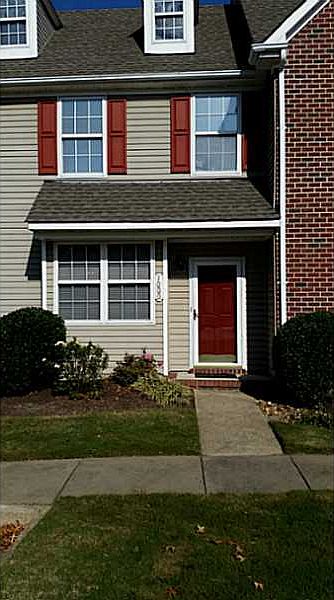 1st image of 1000 Willow Green Ct