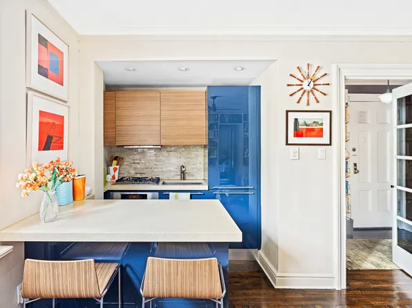 319 West 18th Street 1A image 2 of 16