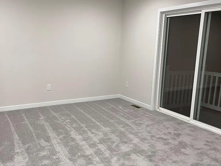 114 Continental Way — Photo 27