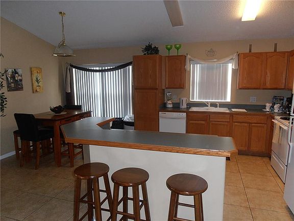 2nd image of 8059 Roaring Creek Ct