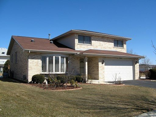 1st image of 9220 Kelly Ct
