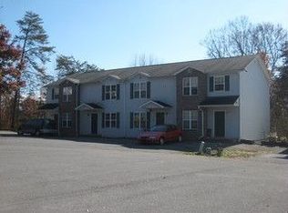 528 Ridgeview Cir, Bluff City, TN 37618