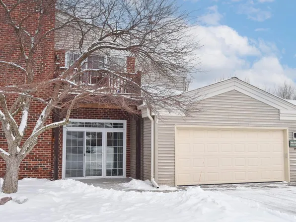 N16W26534 Wild Oats DRIVE #A, Pewaukee, WI 53072