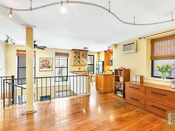 4th image of 219 W 80th St APT 1C
