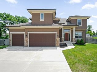 11105 Northridge Dr, Kansas City, KS 66109