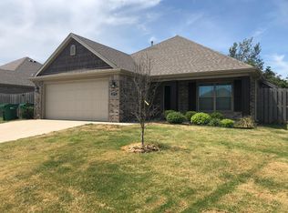 1271 Tulip St, Centerton, AR 72719