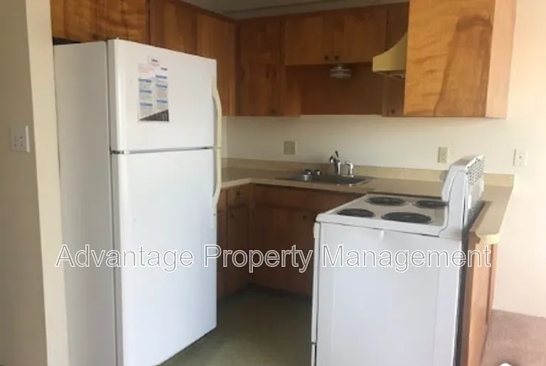 426 SW 2nd St #8 — Photo 6