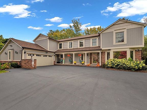4th image of 3834 Spanish Oaks Dr