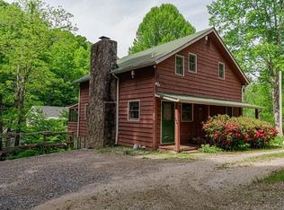 186 Hemlock Creek Dr, Franklin, NC 28734