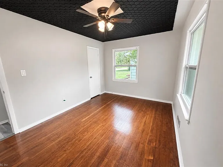 519 Beech Dr — Photo 19
