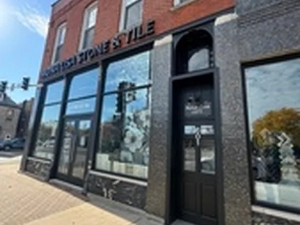 601 Green Bay Rd APT 202, Wilmette, IL 60091