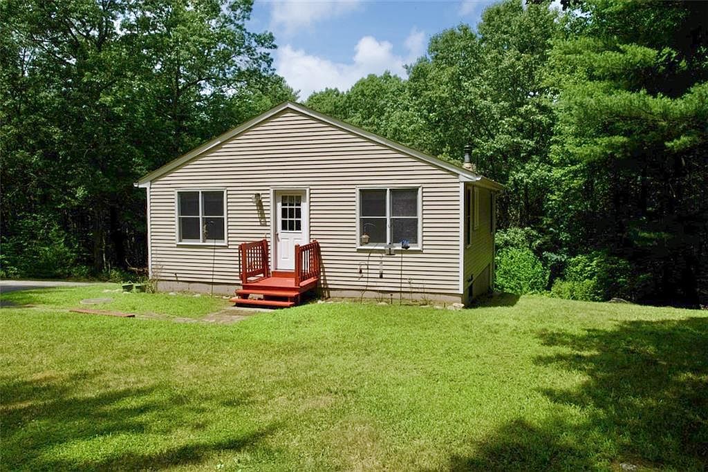 52 Hope Furnace Rd, Hope, RI 02831 Zillow