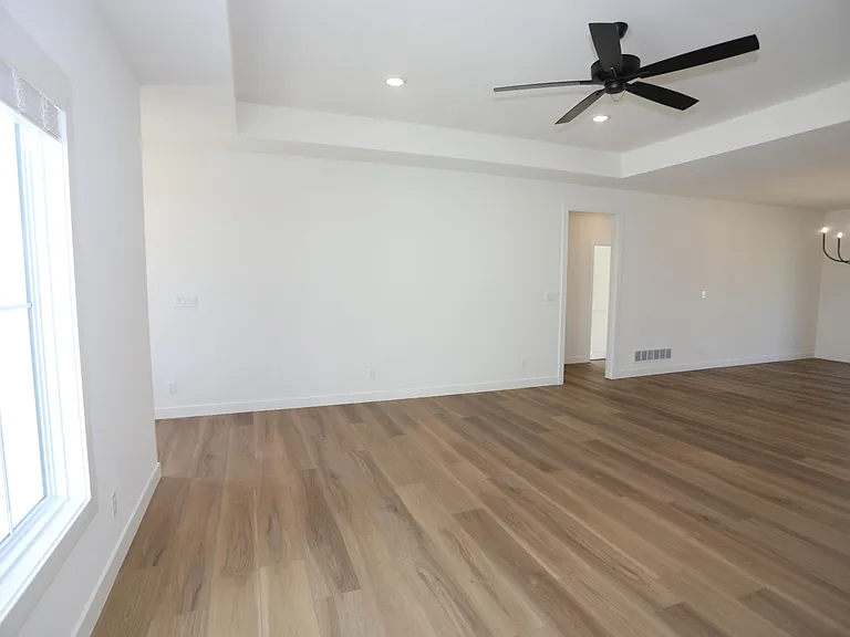 4605 Chambers Bay Dr — Photo 14