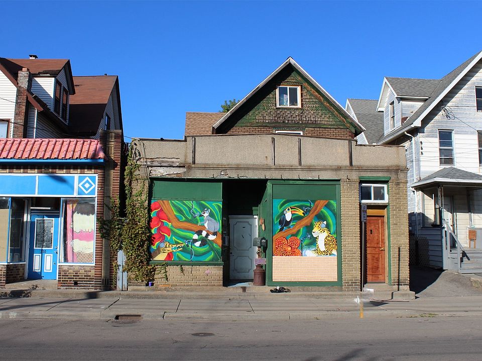 1st image of 308 Clinton St