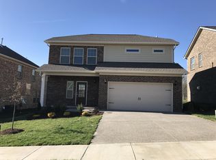 405 Black Thorn Ln #216, Gallatin, TN 37066