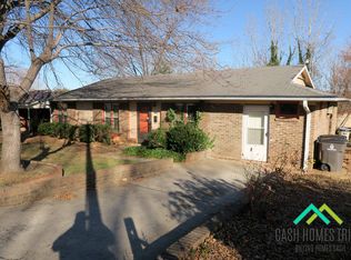 1025 Claremont Ave, Winston Salem, NC 27101