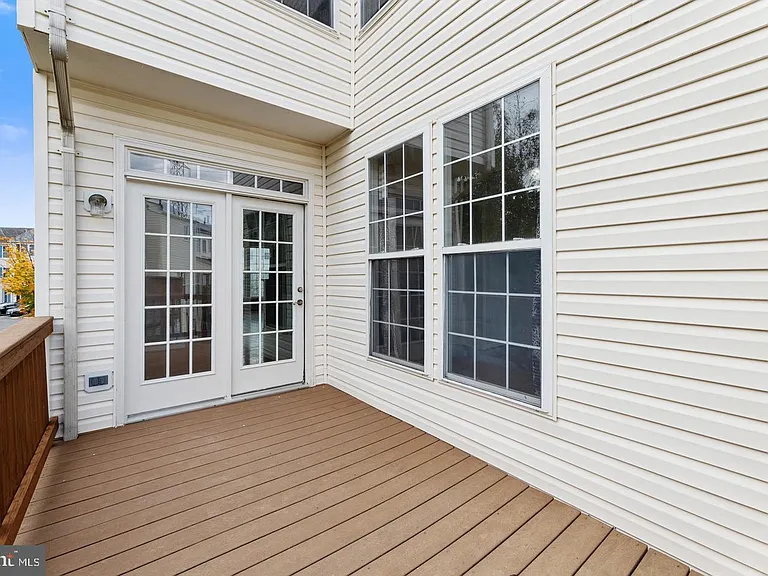 13700 Barksdale Dr — Photo 30