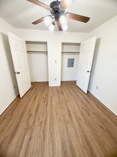 728 W San Antonio St #B — Photo 12