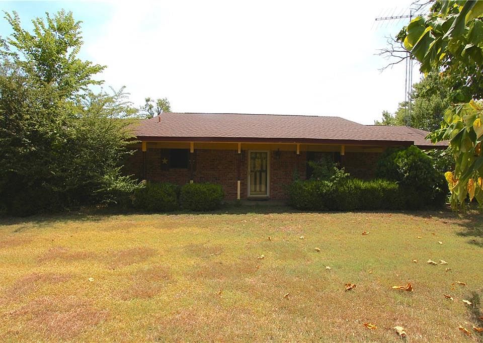 1st image of 748 County Road 260