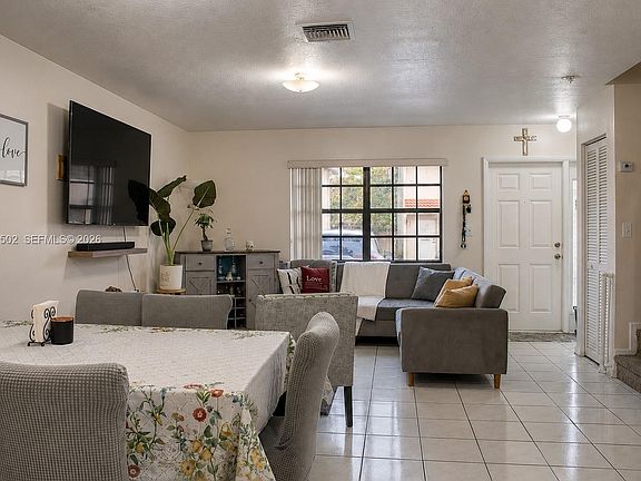 3rd image of 9880 Hammocks Blvd APT 101-43