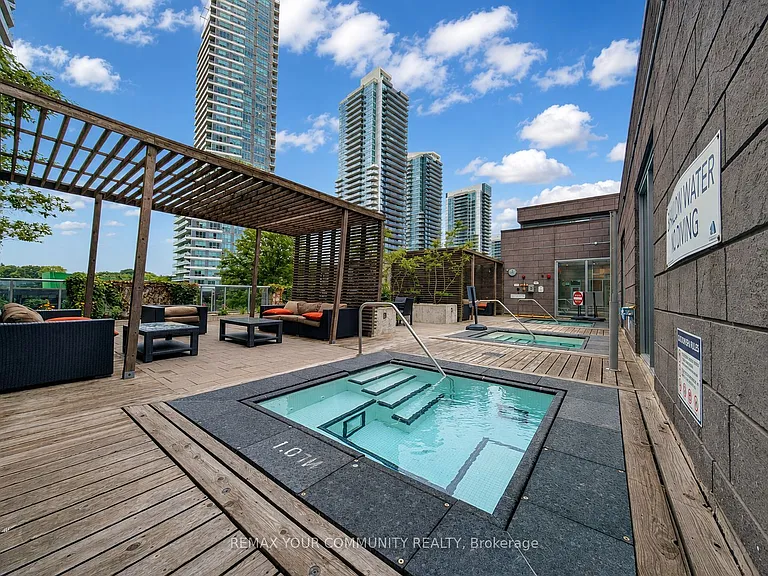 121 McMahon Dr #3003 — Photo 10
