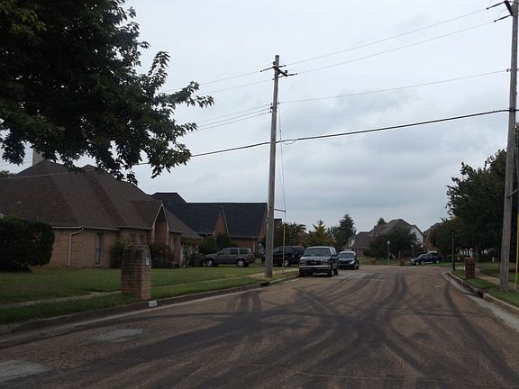 4th image of 8863 Dewberry Ln