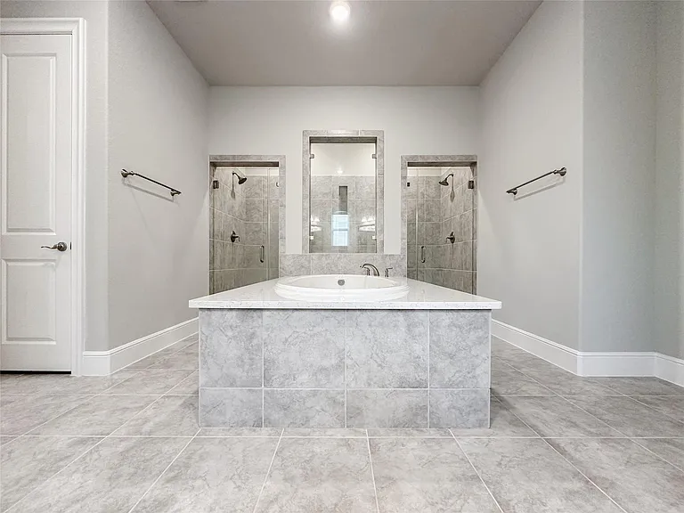 8543 Tynan Ridge Dr — Photo 24