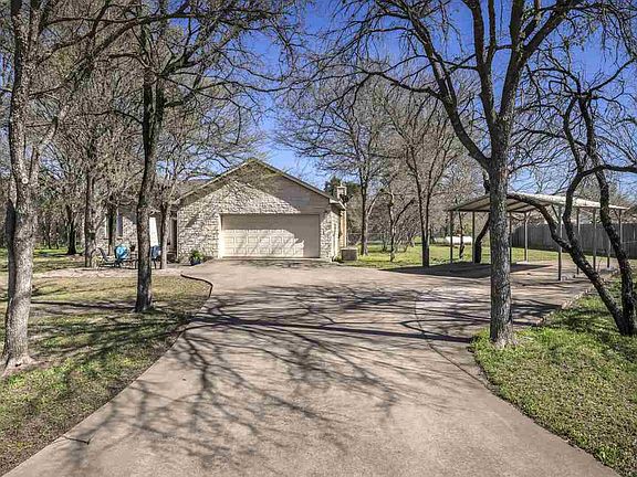 3rd image of 2507 Park View Dr