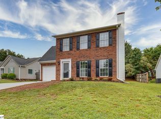421 Riverside Chase Cir, Greer, SC 29650