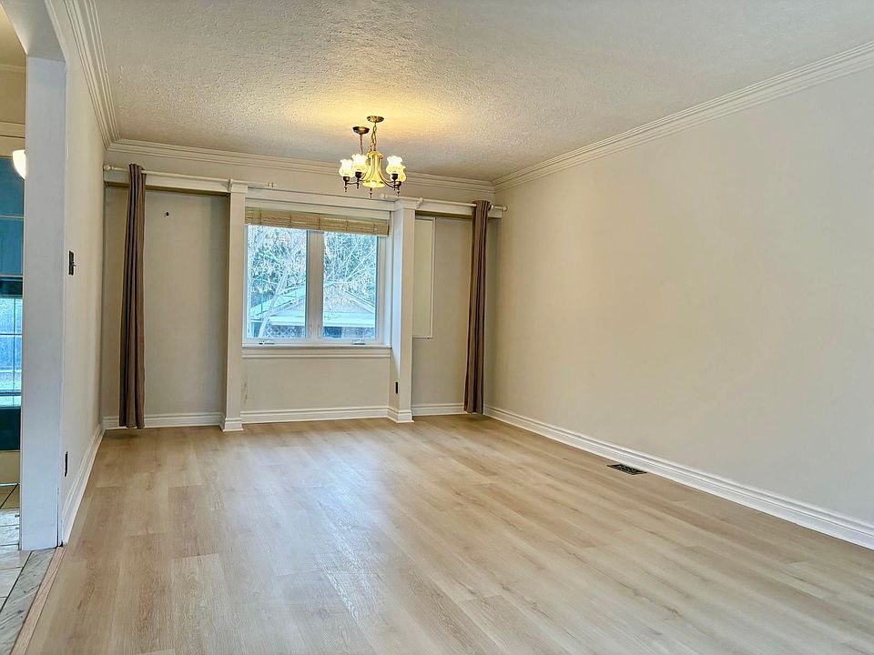 1st image of 397 Centre St E
