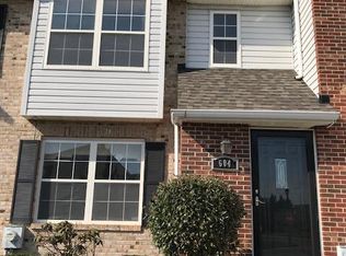 604 Candlestick Ln, Newark, DE 19702