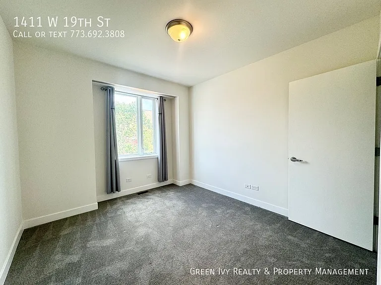 1411 W 19th St — Photo 7