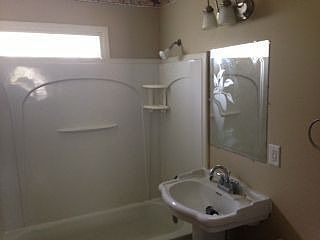 4th image of 8029 Armstrong Ave